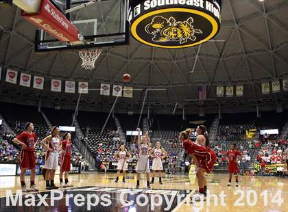 Thumbnail 2 in Maize vs. South (KSHSAA 6A Final) photogallery.
