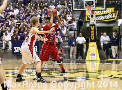 Thumbnail 3 in Maize vs. South (KSHSAA 6A Final) photogallery.