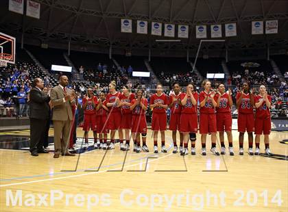 Thumbnail 2 in Maize vs. South (KSHSAA 6A Final) photogallery.