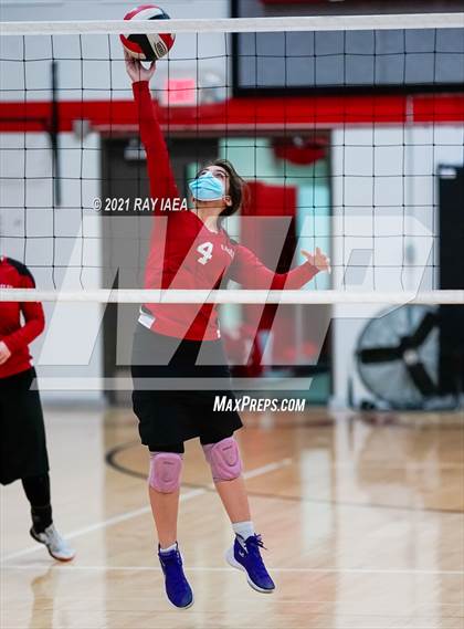 Thumbnail 3 in Stockton Christian @ Sacramento Country Day (CIF SJS D6 Playoff) photogallery.