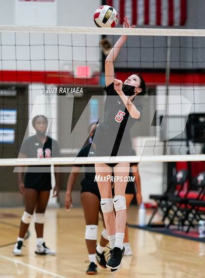 Thumbnail 2 in Stockton Christian @ Sacramento Country Day (CIF SJS D6 Playoff) photogallery.
