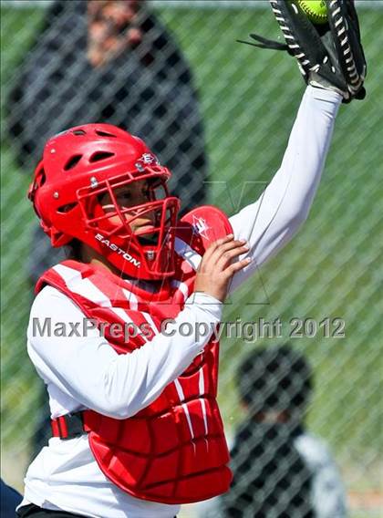 Thumbnail 1 in Arvin vs Frazier Mountain (Mira Monte Invitational) photogallery.