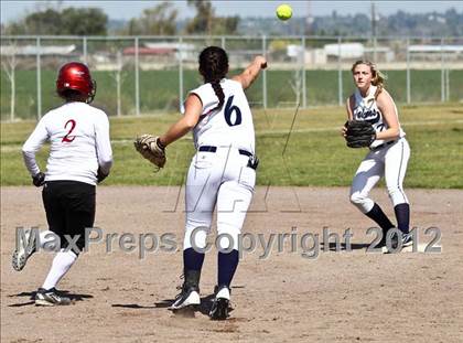 Thumbnail 1 in Arvin vs Frazier Mountain (Mira Monte Invitational) photogallery.