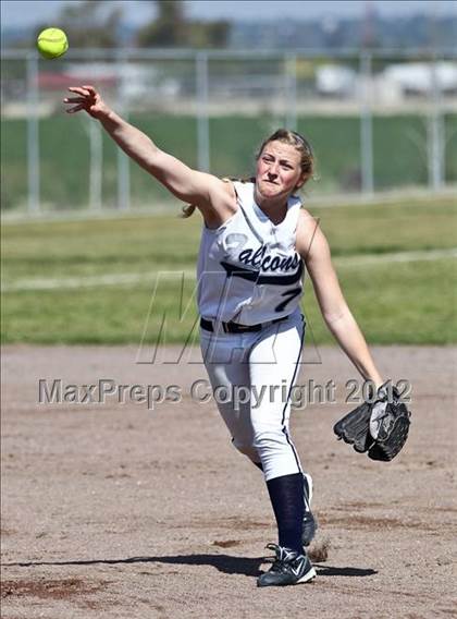 Thumbnail 1 in Arvin vs Frazier Mountain (Mira Monte Invitational) photogallery.
