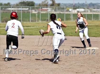 Thumbnail 3 in Arvin vs Frazier Mountain (Mira Monte Invitational) photogallery.