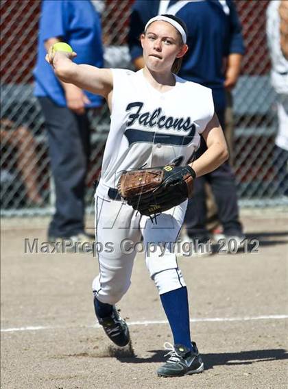 Thumbnail 2 in Arvin vs Frazier Mountain (Mira Monte Invitational) photogallery.