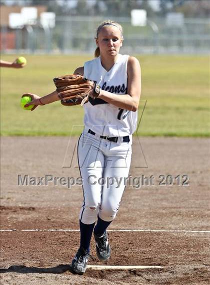 Thumbnail 3 in Arvin vs Frazier Mountain (Mira Monte Invitational) photogallery.