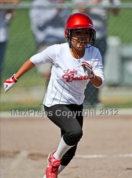 Thumbnail 3 in Arvin vs Frazier Mountain (Mira Monte Invitational) photogallery.