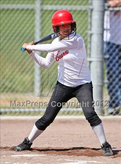 Thumbnail 3 in Arvin vs Frazier Mountain (Mira Monte Invitational) photogallery.
