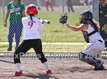 Thumbnail 2 in Arvin vs Frazier Mountain (Mira Monte Invitational) photogallery.