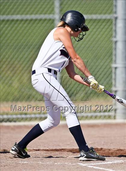Thumbnail 2 in Arvin vs Frazier Mountain (Mira Monte Invitational) photogallery.