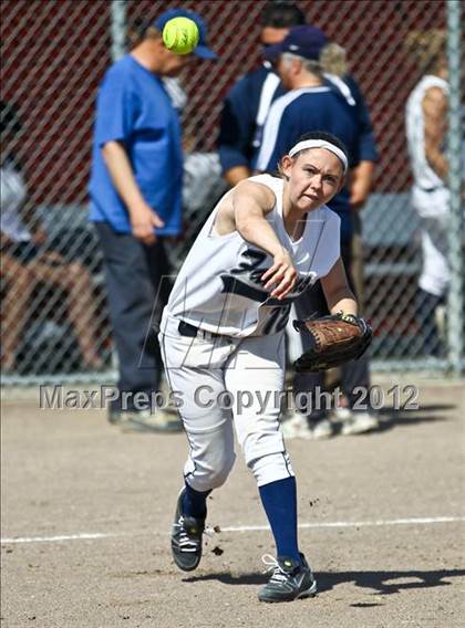 Thumbnail 3 in Arvin vs Frazier Mountain (Mira Monte Invitational) photogallery.