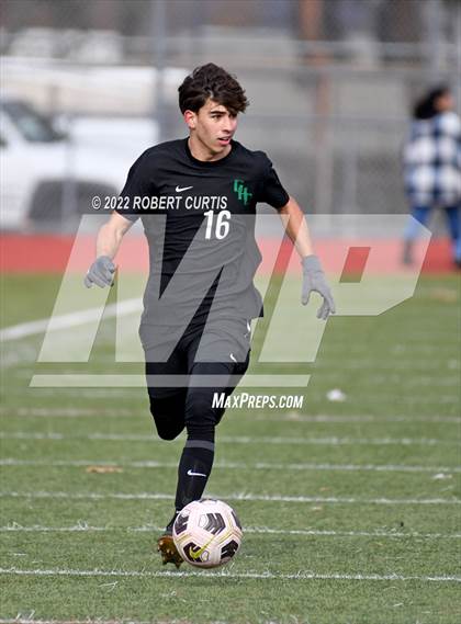 Thumbnail 3 in St. Francis vs. Granada Hills Charter photogallery.