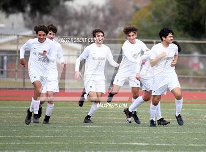 Thumbnail 1 in St. Francis vs. Granada Hills Charter photogallery.
