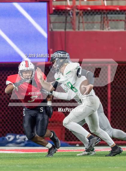 Thumbnail 3 in Skutt Catholic vs. Scottsbluff (NSAA Class B Final) photogallery.