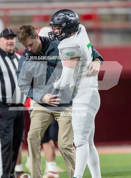 Thumbnail 1 in Skutt Catholic vs. Scottsbluff (NSAA Class B Final) photogallery.