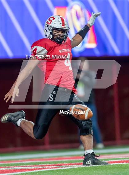 Thumbnail 3 in Skutt Catholic vs. Scottsbluff (NSAA Class B Final) photogallery.