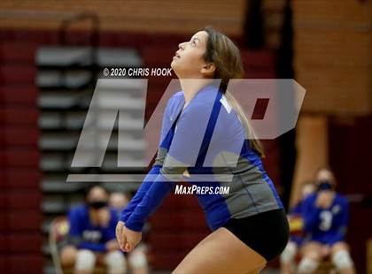 Thumbnail 3 in Salpointe Catholic vs. Mesquite photogallery.