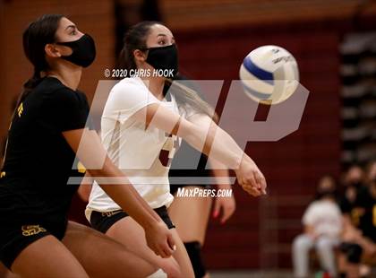 Thumbnail 1 in Salpointe Catholic vs. Mesquite photogallery.