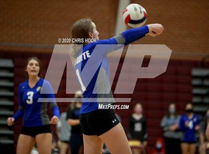 Thumbnail 1 in Salpointe Catholic vs. Mesquite photogallery.