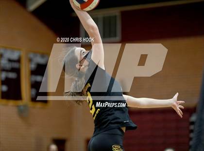 Thumbnail 2 in Salpointe Catholic vs. Mesquite photogallery.