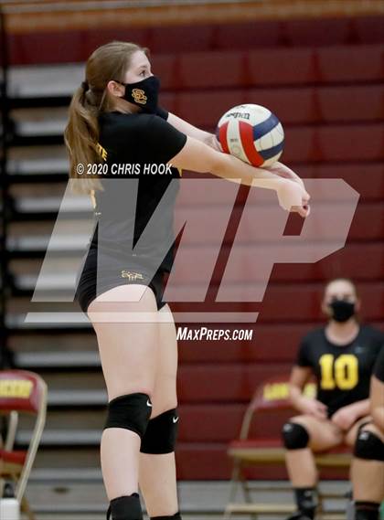 Thumbnail 3 in Salpointe Catholic vs. Mesquite photogallery.