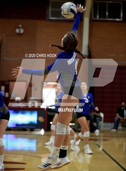 Thumbnail 2 in Salpointe Catholic vs. Mesquite photogallery.