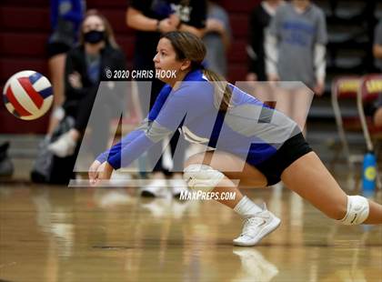 Thumbnail 2 in Salpointe Catholic vs. Mesquite photogallery.