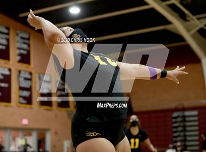 Thumbnail 3 in Salpointe Catholic vs. Mesquite photogallery.