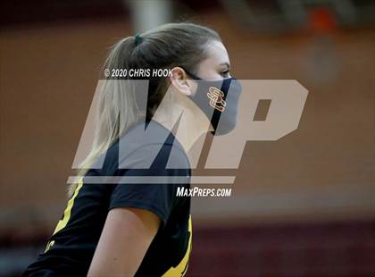 Thumbnail 1 in Salpointe Catholic vs. Mesquite photogallery.
