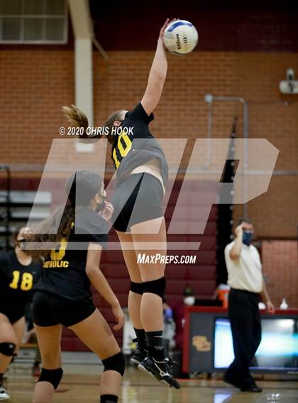 Thumbnail 2 in Salpointe Catholic vs. Mesquite photogallery.