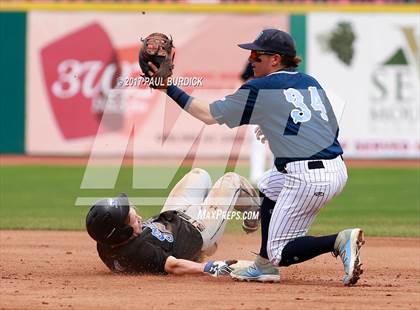 Thumbnail 2 in South Park vs. Dallas (PIAA 4A Final) photogallery.