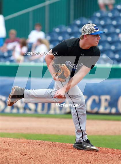 Thumbnail 1 in South Park vs. Dallas (PIAA 4A Final) photogallery.