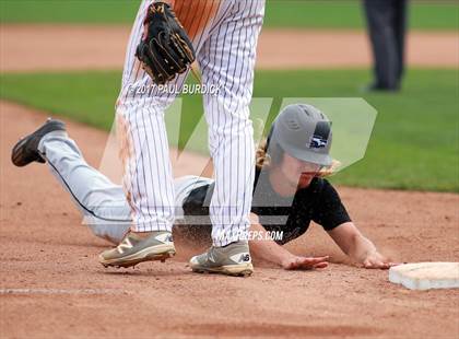 Thumbnail 3 in South Park vs. Dallas (PIAA 4A Final) photogallery.