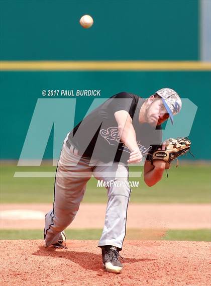 Thumbnail 2 in South Park vs. Dallas (PIAA 4A Final) photogallery.