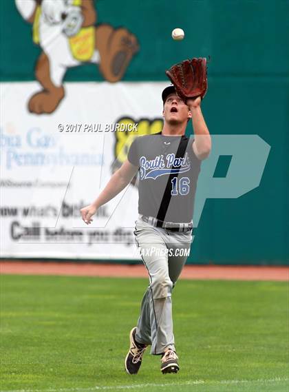 Thumbnail 2 in South Park vs. Dallas (PIAA 4A Final) photogallery.