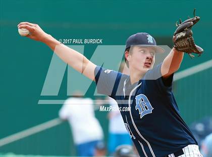 Thumbnail 1 in South Park vs. Dallas (PIAA 4A Final) photogallery.