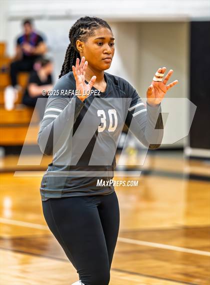 Thumbnail 1 in Milby @ Galena Park photogallery.