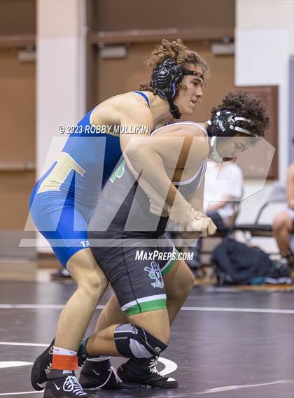 Thumbnail 3 in Tahoma @ Kentwood photogallery.