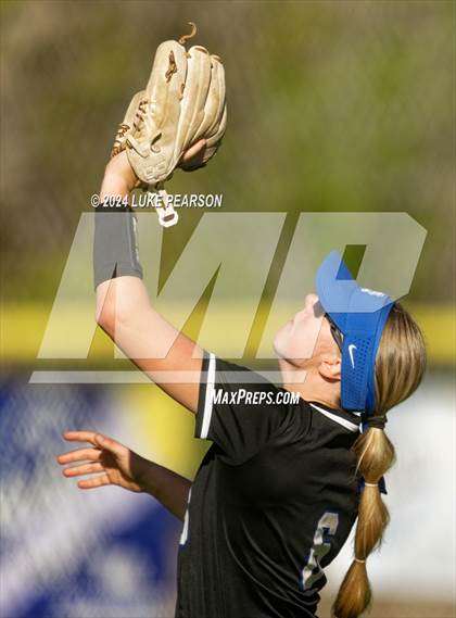 Thumbnail 1 in Capital Christian @ Rocklin photogallery.