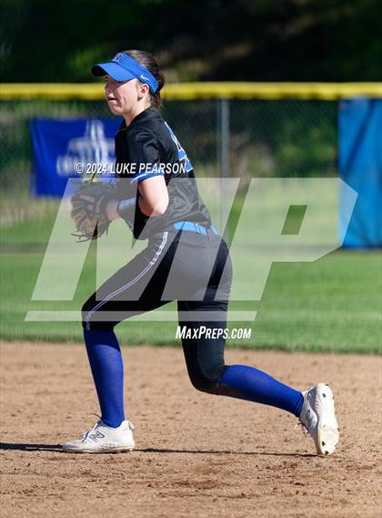 Thumbnail 2 in Capital Christian @ Rocklin photogallery.
