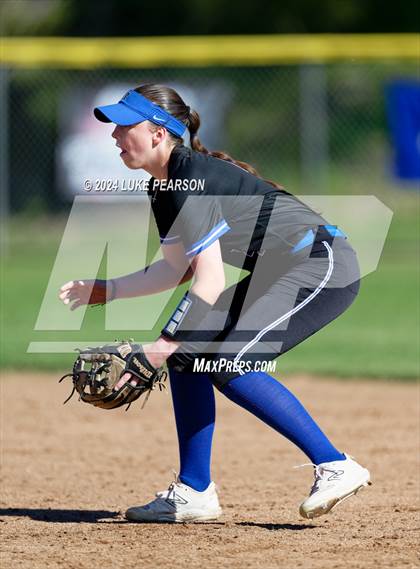 Thumbnail 3 in Capital Christian @ Rocklin photogallery.
