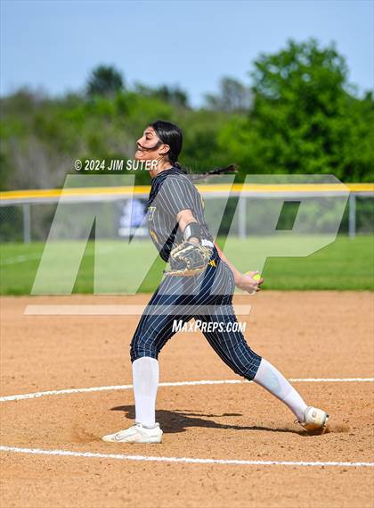 Thumbnail 3 in St. Joseph Catholic vs Brazos Christian photogallery.