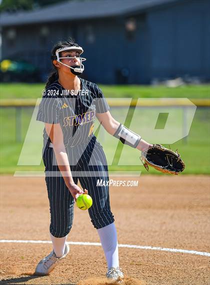 Thumbnail 3 in St. Joseph Catholic vs Brazos Christian photogallery.