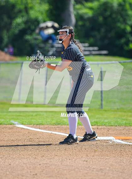 Thumbnail 2 in St. Joseph Catholic vs Brazos Christian photogallery.