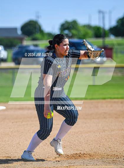 Thumbnail 1 in St. Joseph Catholic vs Brazos Christian photogallery.