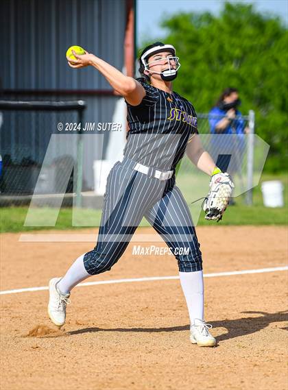 Thumbnail 3 in St. Joseph Catholic vs Brazos Christian photogallery.