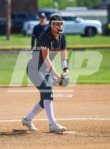Thumbnail 1 in St. Joseph Catholic vs Brazos Christian photogallery.