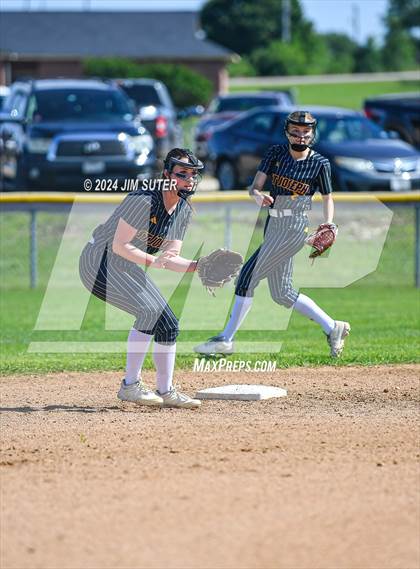 Thumbnail 1 in St. Joseph Catholic vs Brazos Christian photogallery.