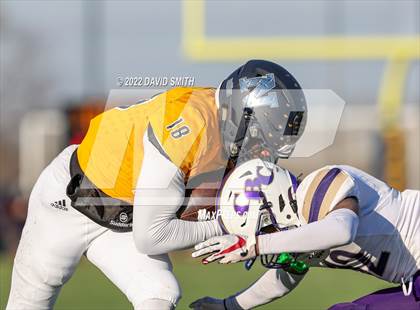 Thumbnail 2 in Christian Brothers vs. Liberty North (MSHSAA Class 6 Semifinal) photogallery.